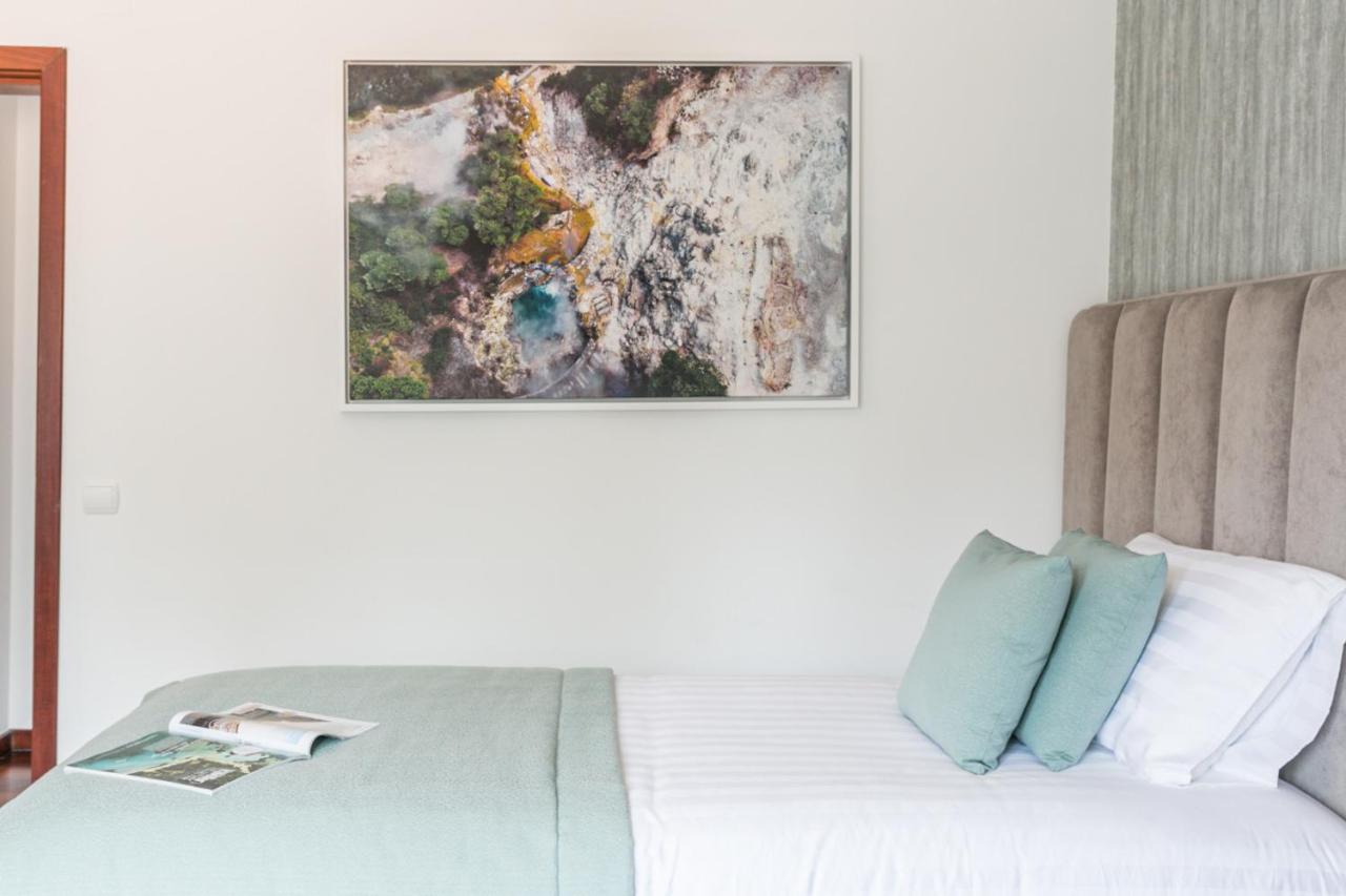 Quinta Da Serra - Luxurious Villa Sintra - Heated Pool & Jacuzzi 外观 照片